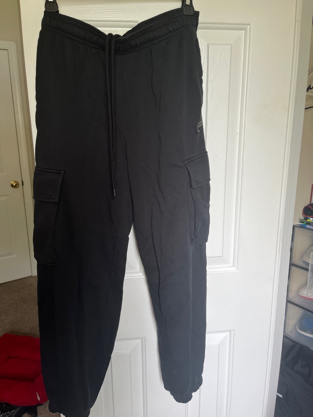 Black Womens Cargo Sweatpants Fabletics